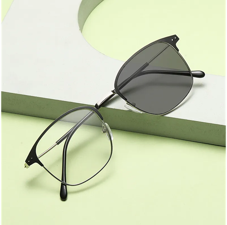 Alpottica Tera Silver 2 in 1-Mavi Işık Koruyucu Fotokromik Gözlük